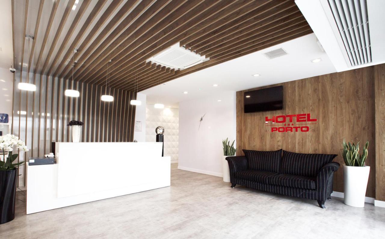 Hotel Porto Радомско Екстер'єр фото
