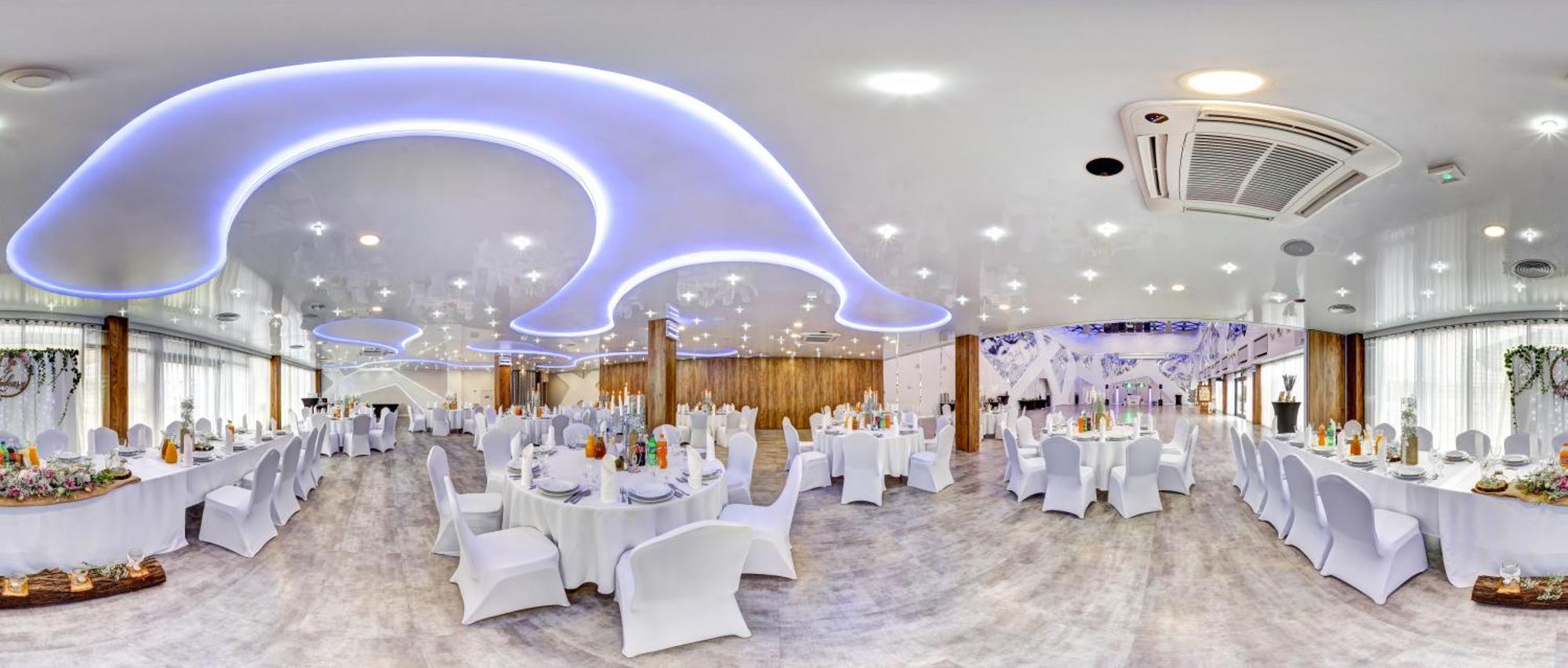 Hotel Porto Радомско Екстер'єр фото